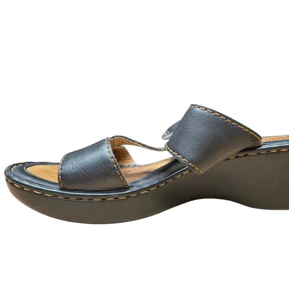 "BORN" Women's Open Toe Slip On Sandal SZ 39 (8) Wedge Heel Y2K Cottage Core - Picture 4 of 14